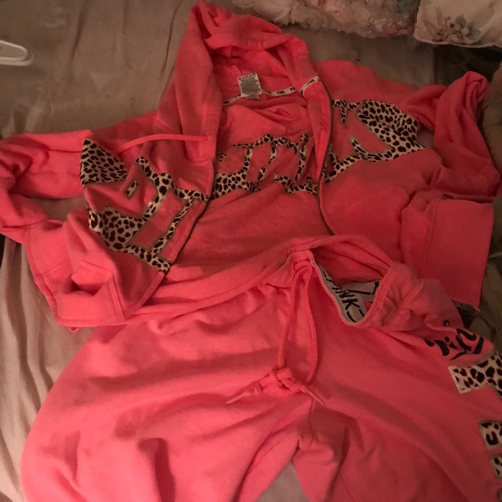 Traded - Picture 2 of 4